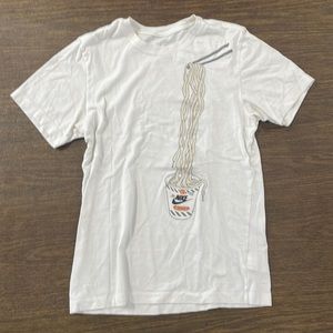 Nike Air shoelace ramen tee